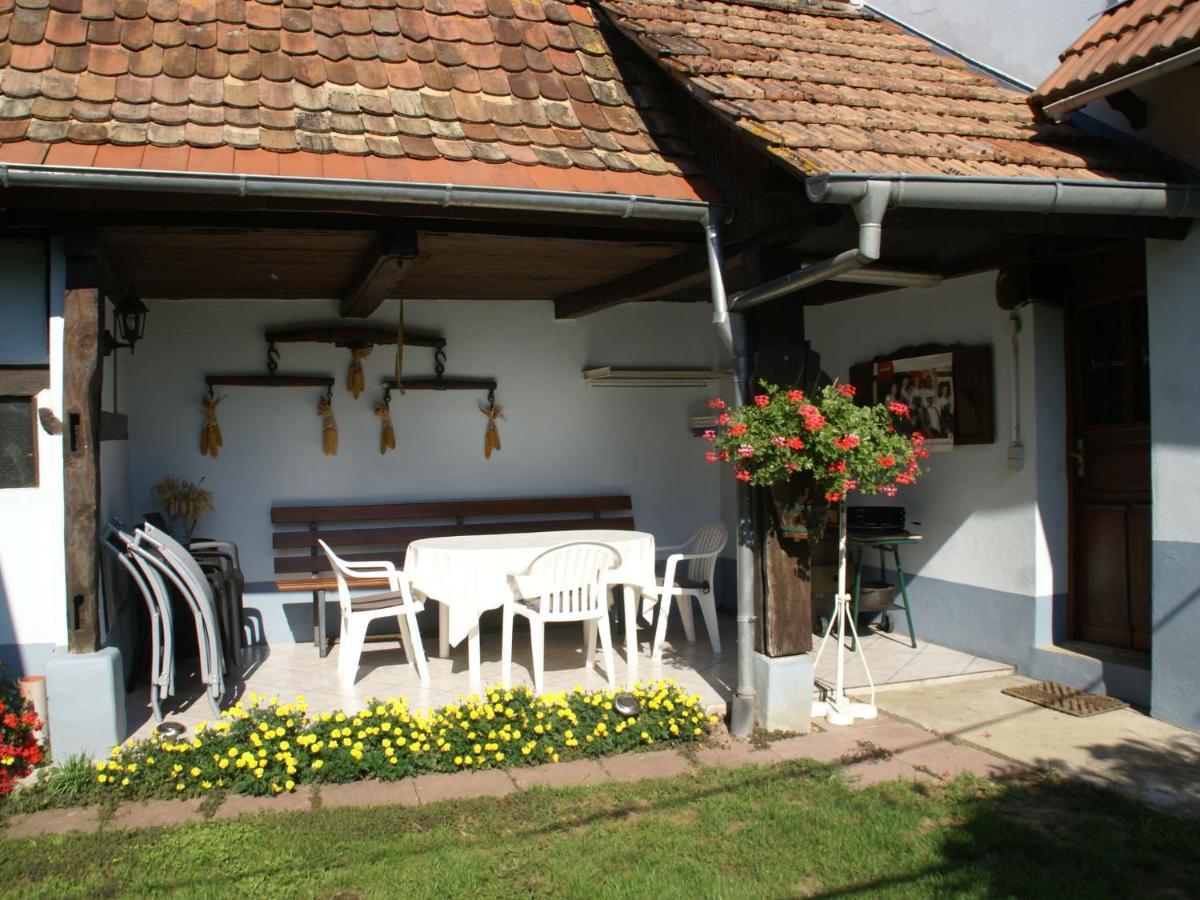 Cosy Holiday Home In Schleithal With Garden Exterior photo