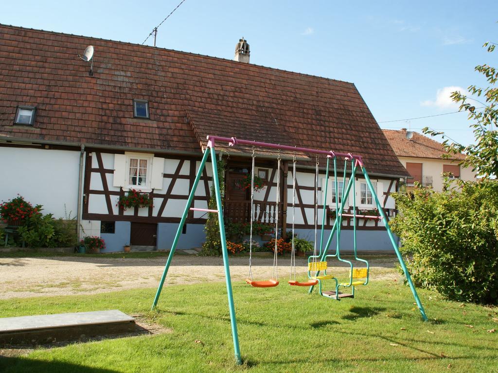 Cosy Holiday Home In Schleithal With Garden Exterior photo